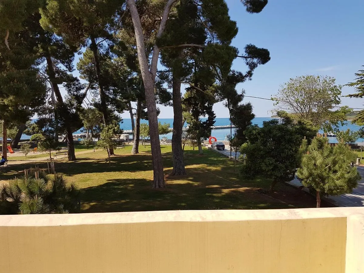 شقة Emily Deluxe Superior 5 Star Studio Apartment, Your Piece Of Heaven With Sea & Park View Novigrad Istria كرواتيا