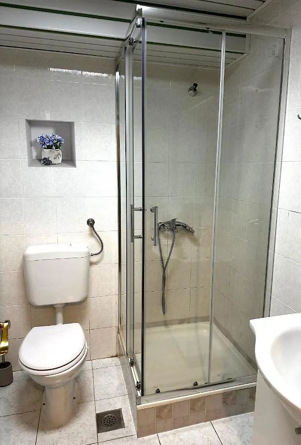 شقة Emily Deluxe Superior 5 Star Studio Apartment, Your Piece Of Heaven With Sea & Park View Novigrad Istria